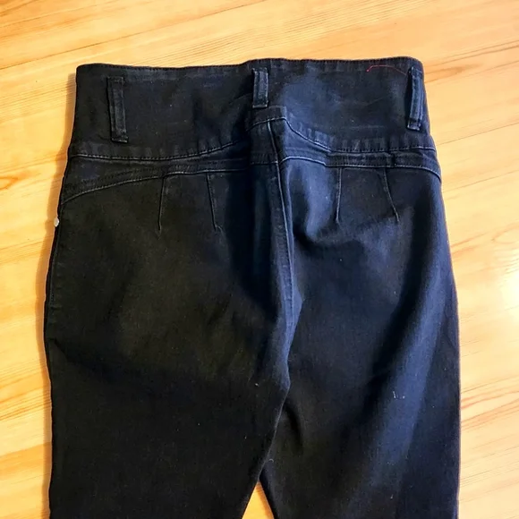 T & Y Women's High Waisted Jean Leggings - Picture 10 of 13